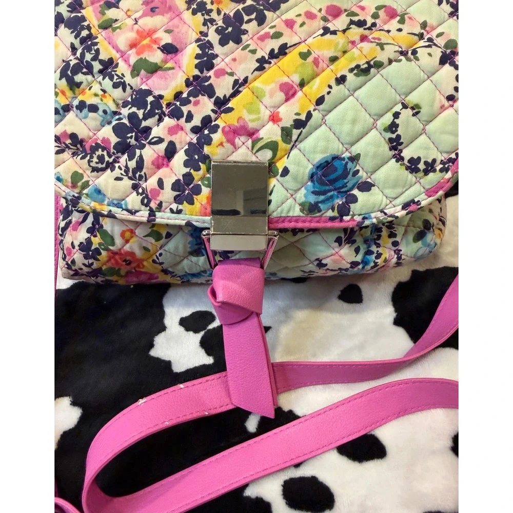 Vera Bradley Floral‎ Quilted Crossbody Bag Pink Trim 22810-179 Multi Color